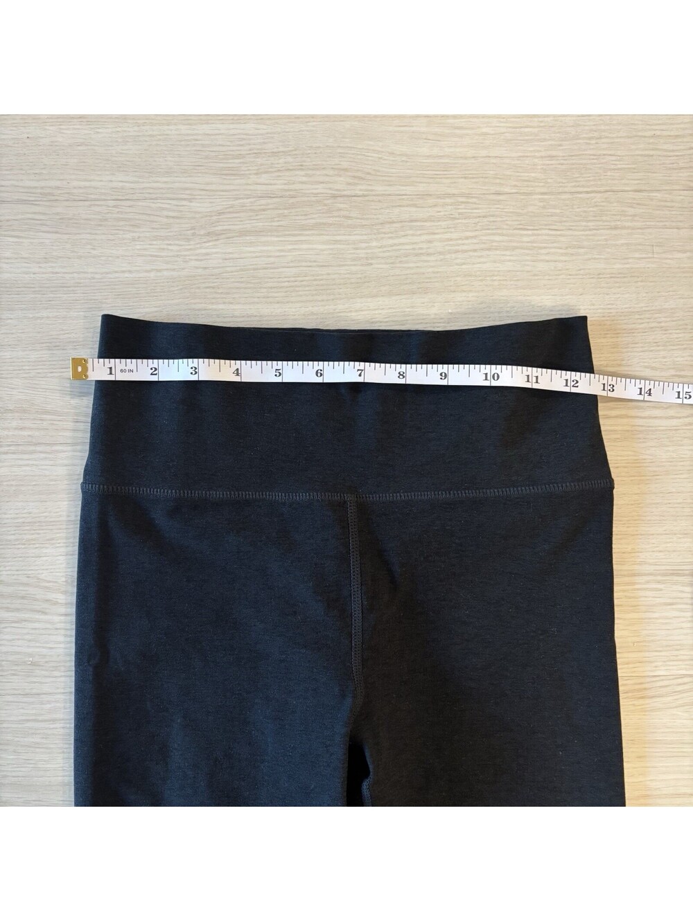 Vuori Women's Size Small Grey Clean Elevation High Waisted 7/8 Leggings Pilates - Picture 5 of 6